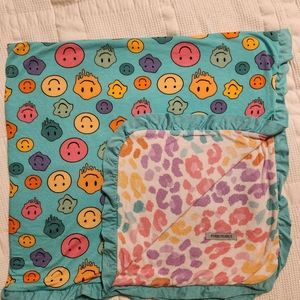 Posh Peanut Blanket